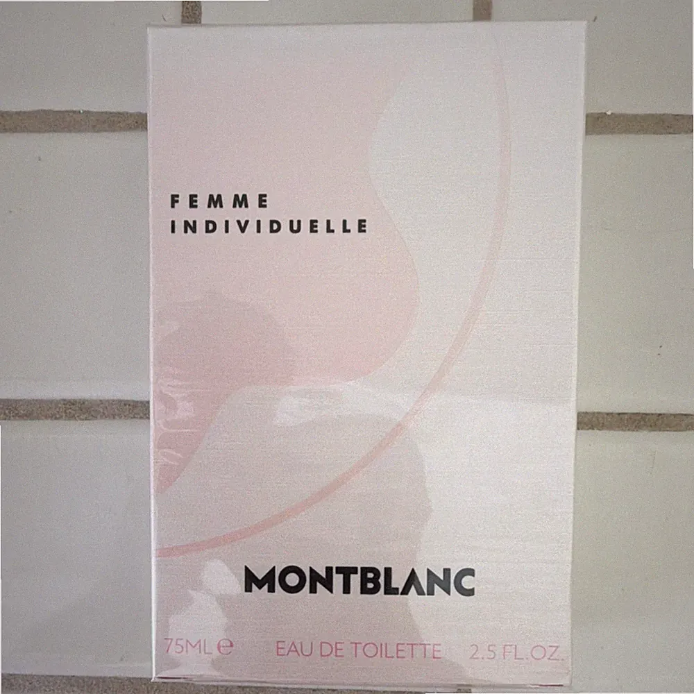 Montblanc Femme Individuelle Eau de Toilette Women's Spray 2.5 fl oz